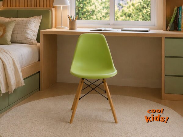 Cadeira Charles Criança (Verde)